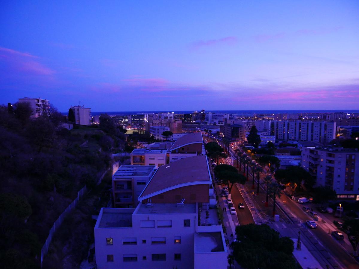 Appartement Rooftop 8 personnes grande terrasse avec parking Quartier Aéroport Nice Eksteriør bilde