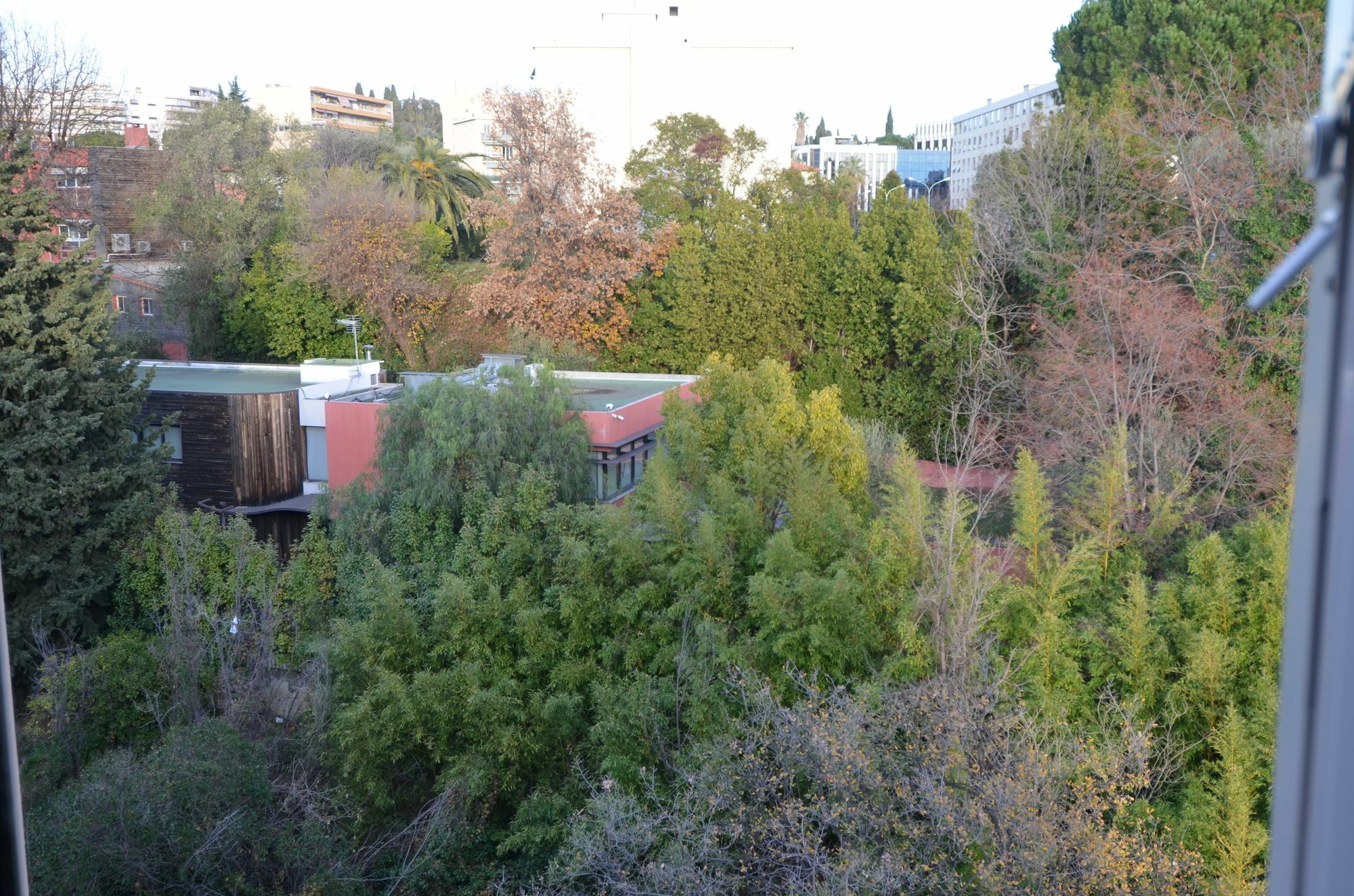 Appartement Rooftop 8 personnes grande terrasse avec parking Quartier Aéroport Nice Eksteriør bilde